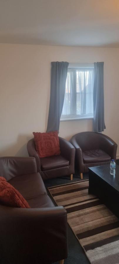 Very Nice Two Bedroom Apartment In London Kültér fotó